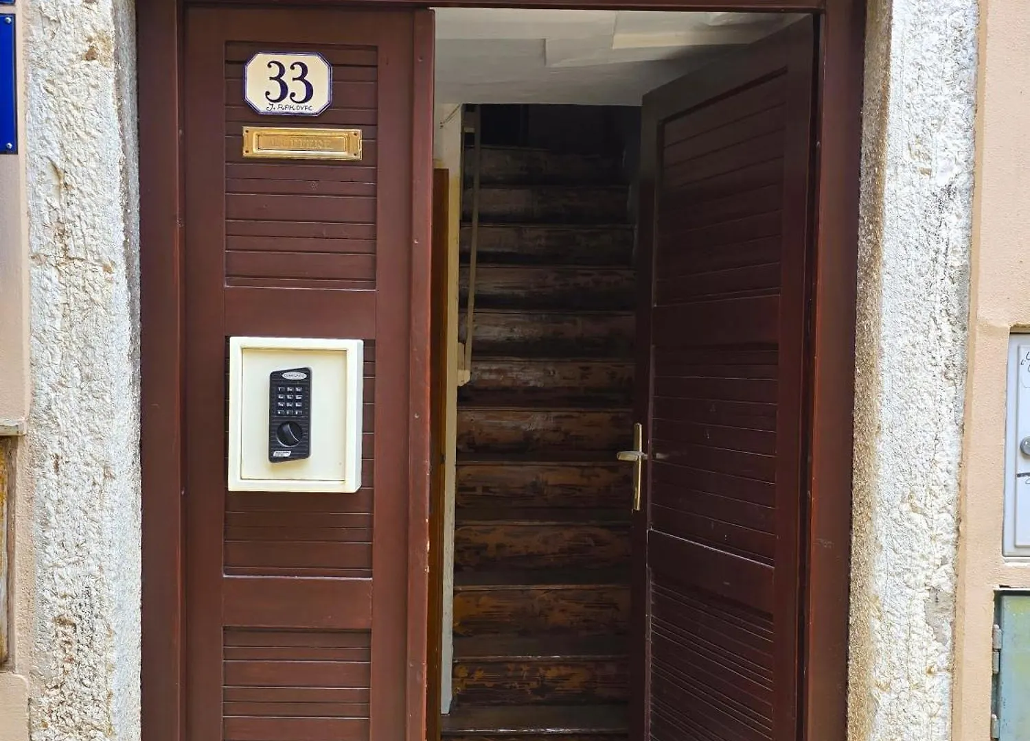 Apartment MAR wit Sea view Ρόβινι
